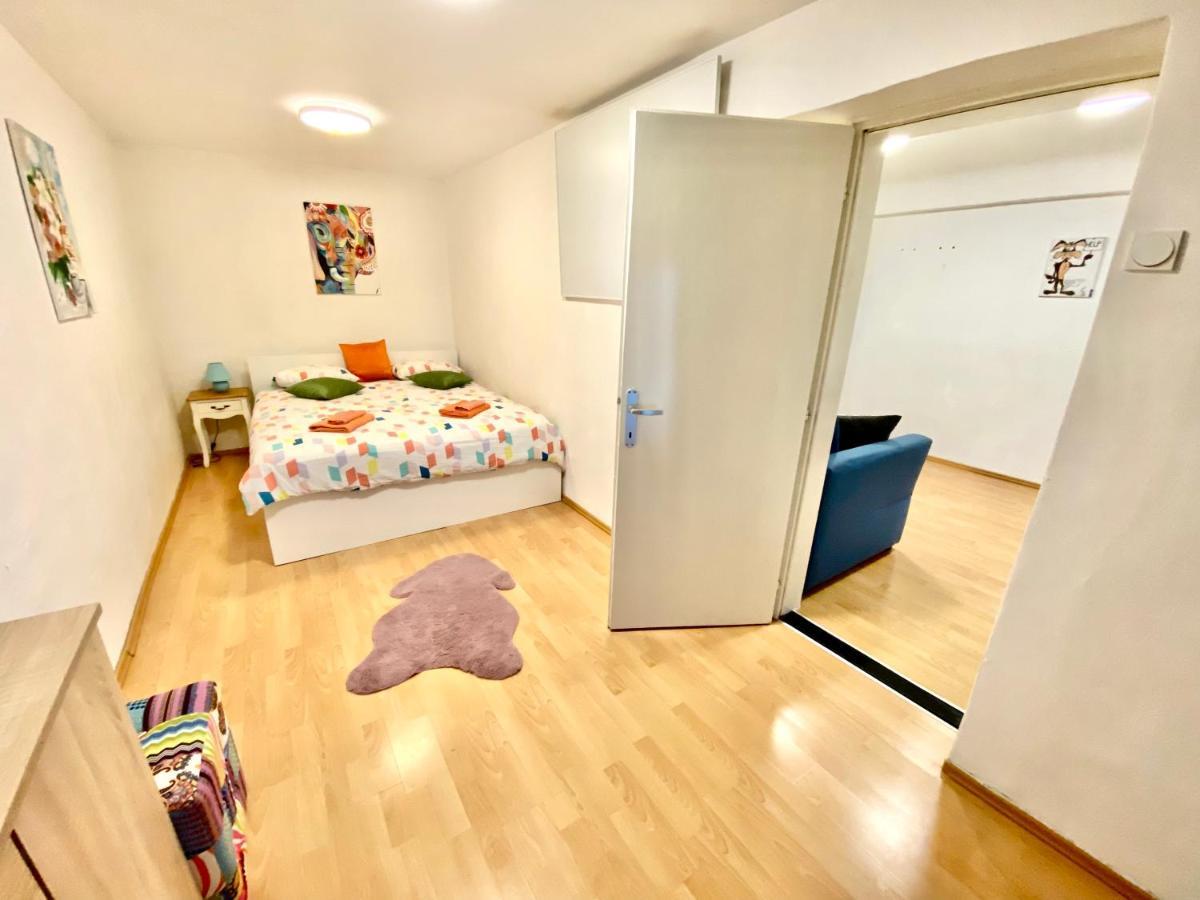 1Br Apartment On The Most Beautiful Street In Ljubljana Center Exterior photo